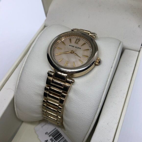 Anne Klein Ladies Silver Tone Stainless Steel Analog Watch / Wristwatch - Picture 2 of 7